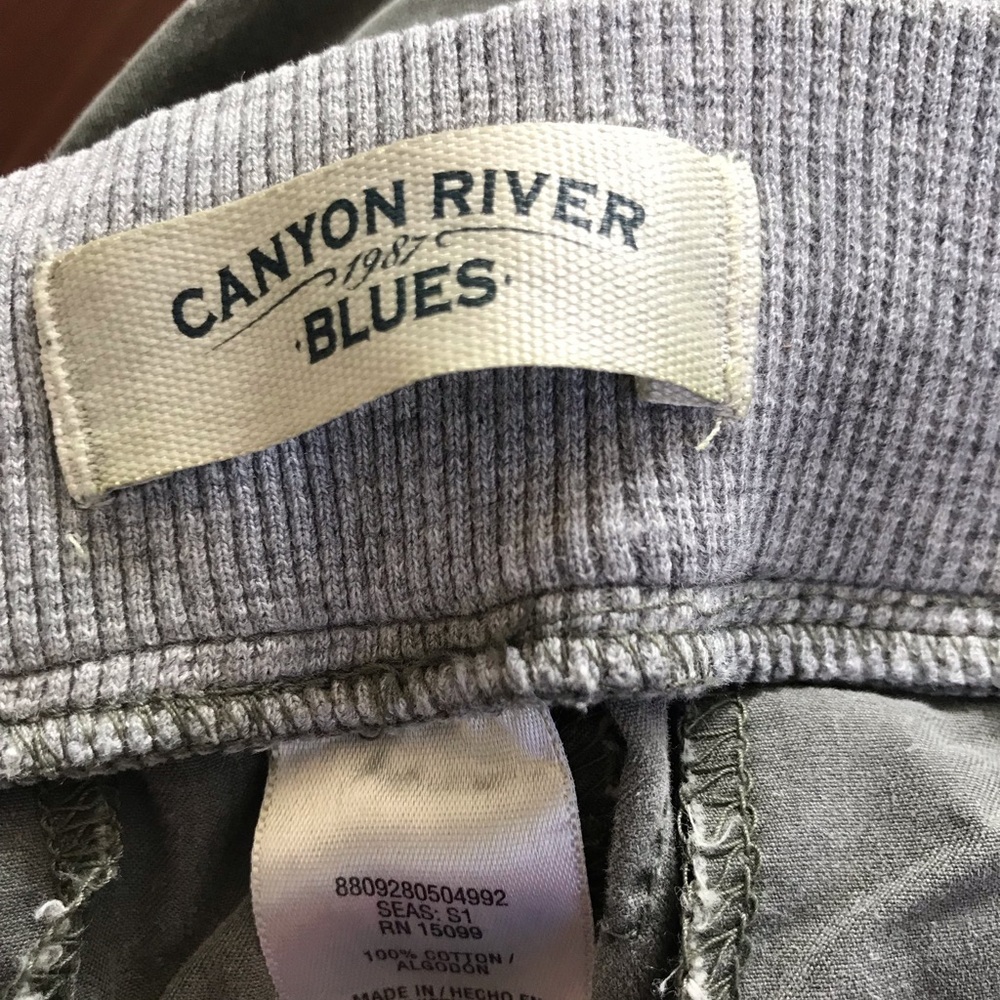 Canyon River Blues khaki pants - Picture 3 of 3